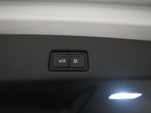 New 2026 Audi SQ5 Premium Plus AWD/4WD image 15
