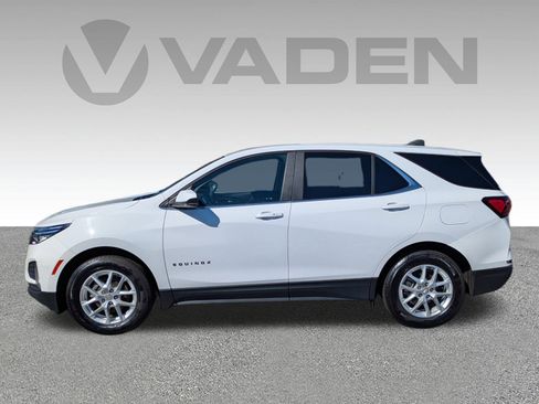 Used 2023 Chevrolet Equinox LT image 30