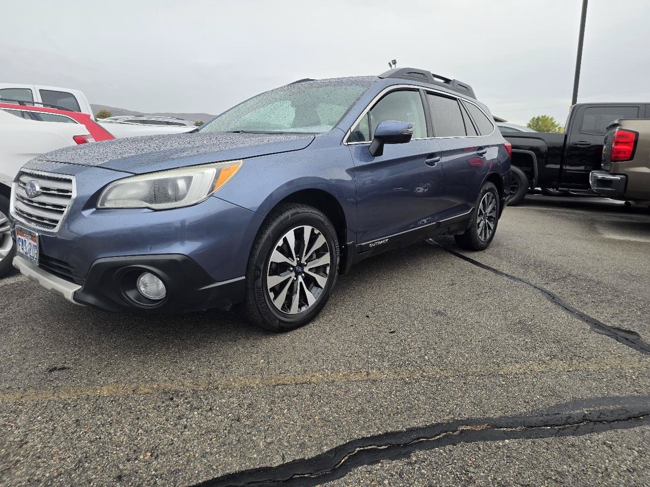 Used 2015 Subaru Outback 2.5i Limited AWD/4WD image 1