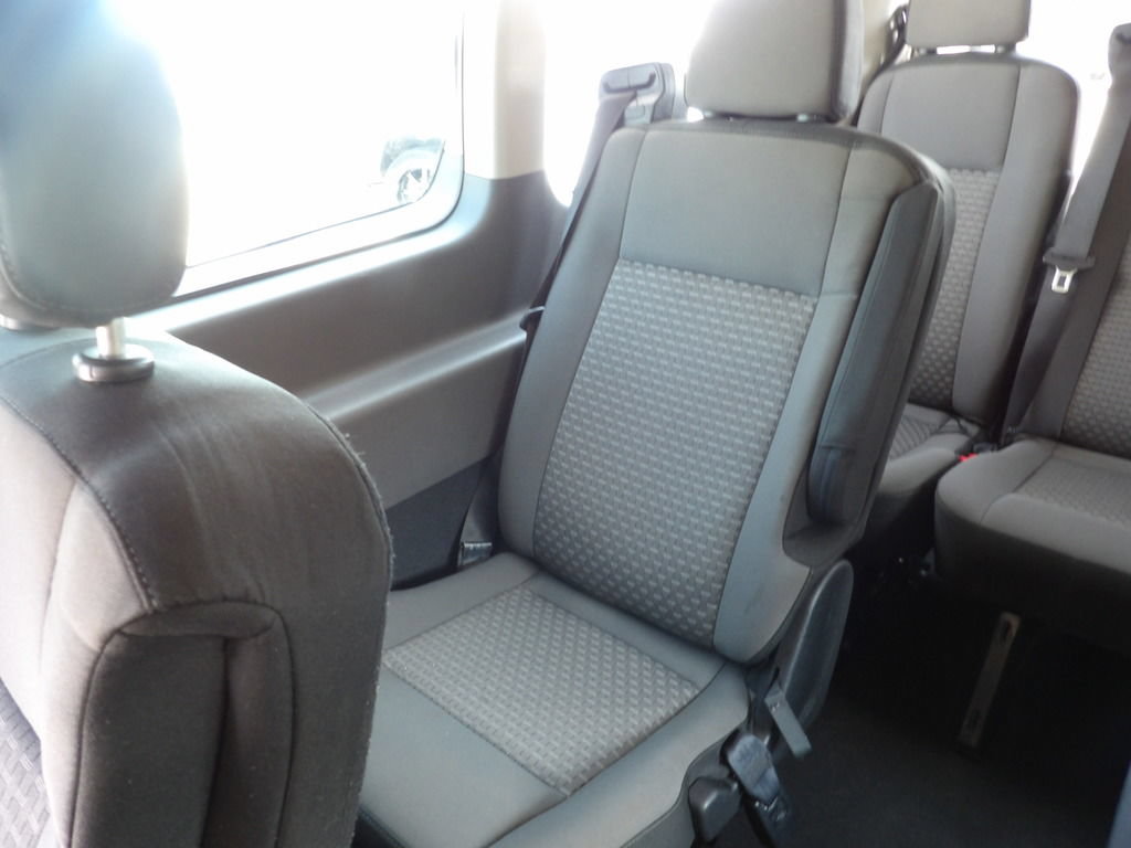 Used 2023 Ford Transit 350 XLT RWD image 32