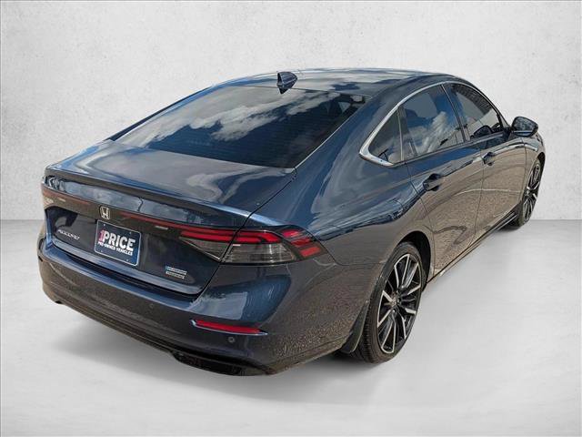 Used 2023 Honda Accord Touring image 5