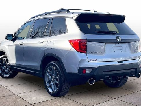 Used 2023 Honda Passport EX-L image 11