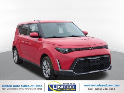 Used 2023 Kia Soul LX