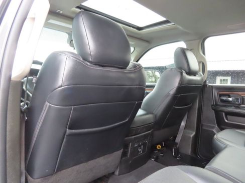 Used 2018 RAM 3500 Laramie AWD/4WD image 48