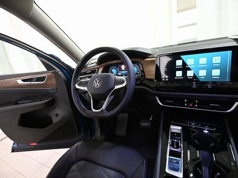 New 2026 Volkswagen Atlas SE image 27