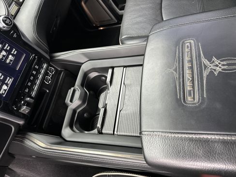 Used 2021 RAM 3500 Limited image 32