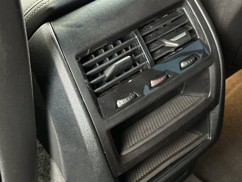 Used 2023 BMW X5 sDrive40i w/ M Sport Package RWD image 13