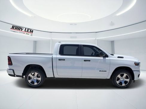 New 2026 RAM 1500 Express RWD image 2