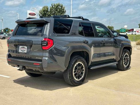 Used 2025 Toyota 4Runner TRD Off-Road Premium w/ Tow Technology Package AWD/4WD image 3