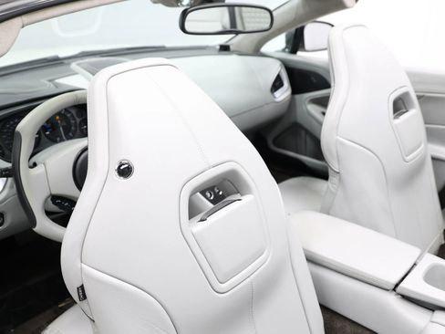 Used 2014 Aston Martin Vanquish Volante RWD image 60