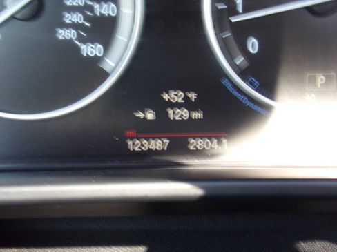 Used 2016 BMW X5 xDrive50i w/ Dynamic Handling Package image 44