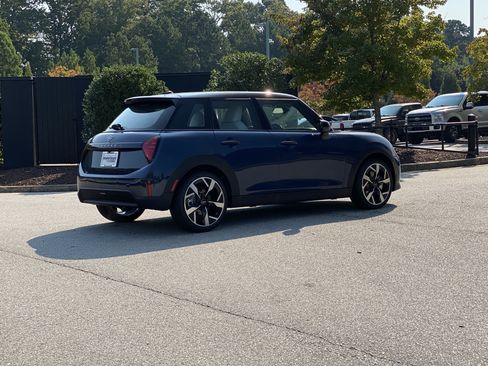 Used 2026 MINI Cooper S FWD image 3