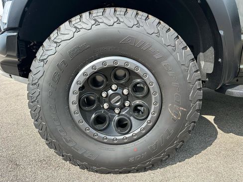 Used 2026 Ford F150 Raptor AWD/4WD image 15