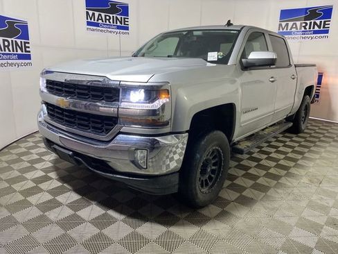 Used 2017 Chevrolet Silverado 1500 LT w/ All Star Edition image 14