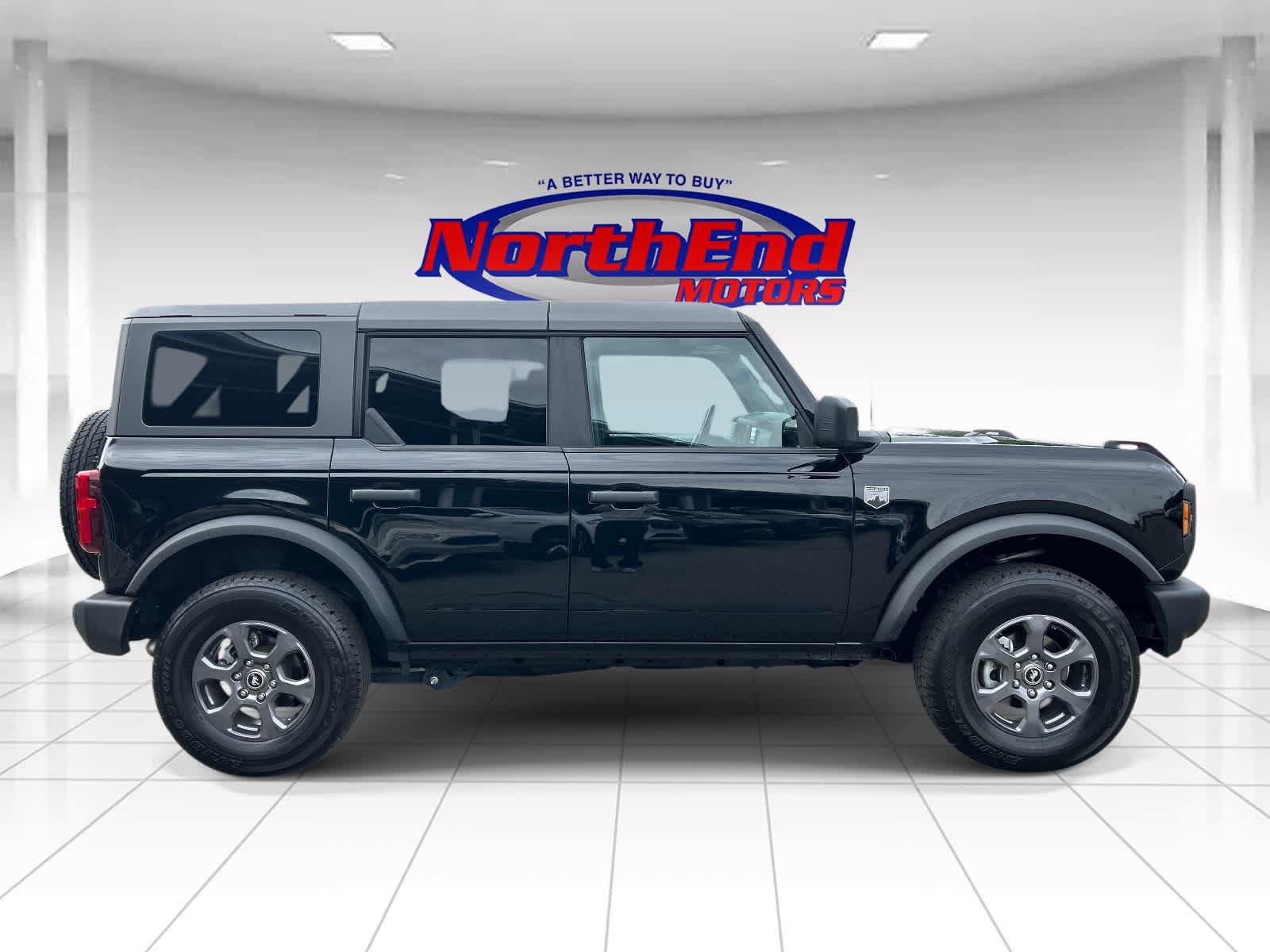 Used 2025 Ford Bronco Big Bend AWD/4WD image 2