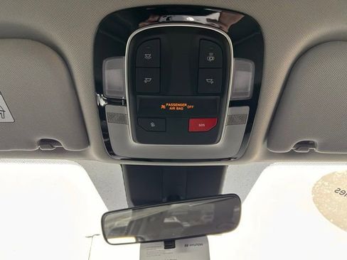 Used 2023 Hyundai Santa Fe SEL w/ Cargo Package image 12