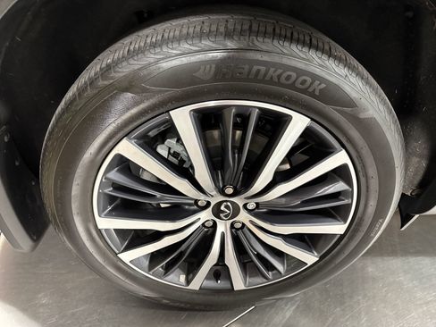 Certified 2025 INFINITI QX60 Sensory AWD/4WD image 13