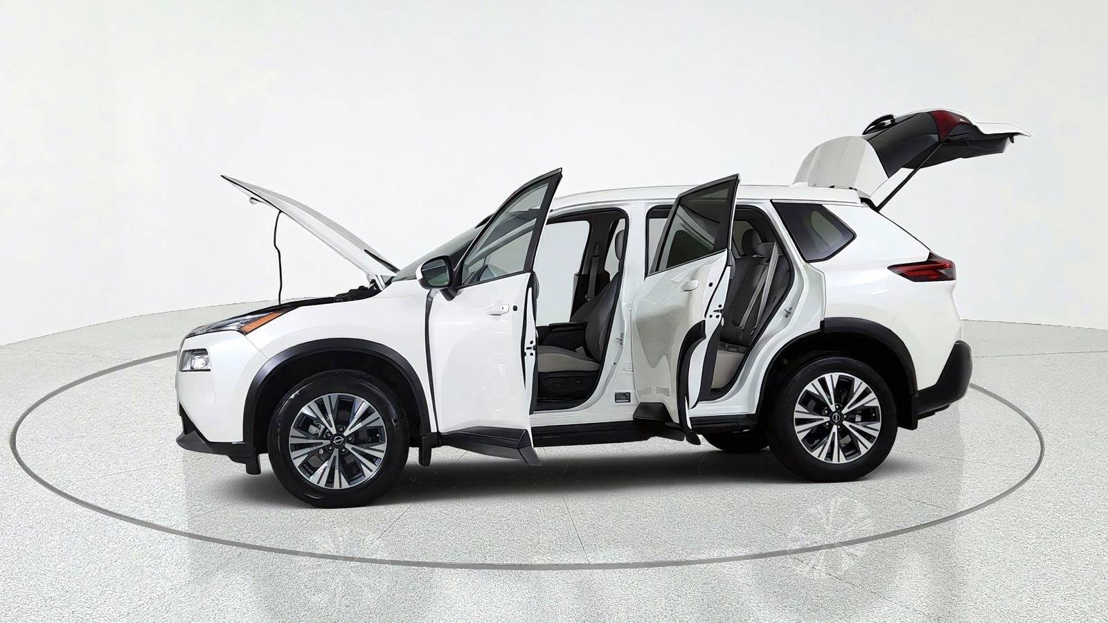 Used 2023 Nissan Rogue SV FWD image 11