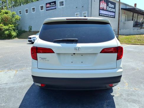 Used 2017 Honda Pilot EX-L image 4