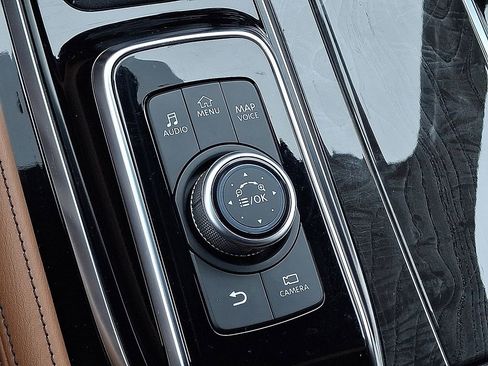 Used 2024 INFINITI QX80 Sensory w/ Cargo Package image 20