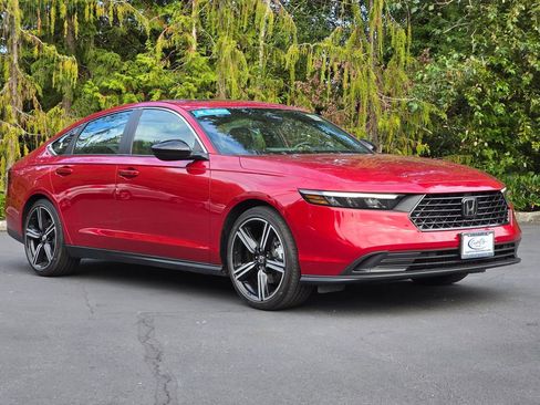 Certified 2024 Honda Accord Sport image 3