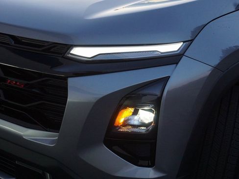 New 2026 Chevrolet Equinox RS w/ Convenience Package III image 31