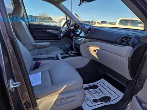 Used 2019 Honda Pilot EX-L image 40