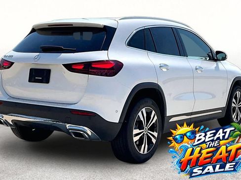 Used 2025 Mercedes-Benz GLA 250 image 13