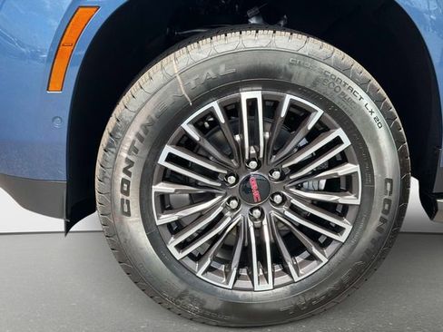 New 2026 GMC Yukon Elevation image 9