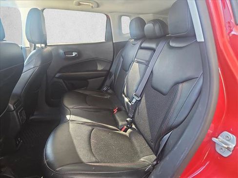 Used 2019 Jeep Compass Trailhawk w/ Cold Weather Group image 20