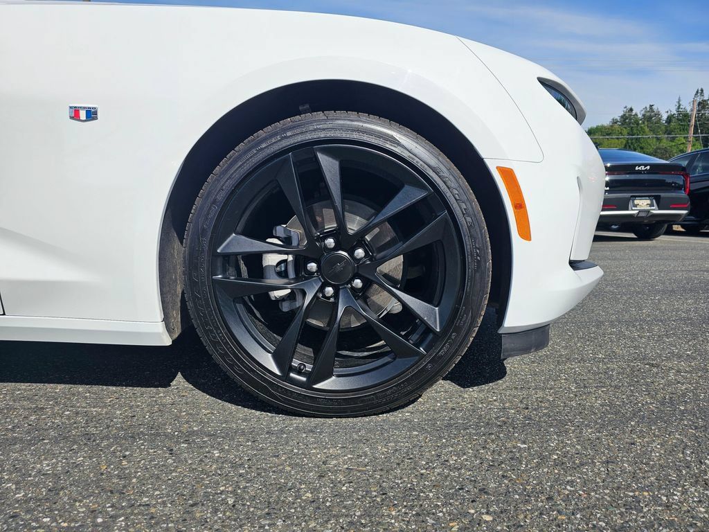 Used 2023 Chevrolet Camaro LT w/ RS Package RWD image 8