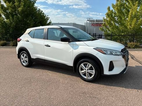 Used 2023 Nissan Kicks S FWD image 1