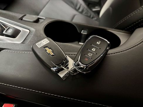 Used 2018 Chevrolet Camaro SS RWD image 38