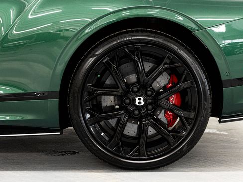 Used 2023 Bentley Continental GT Speed image 12