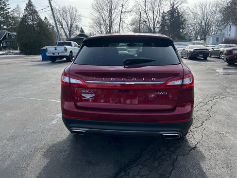 Used 2016 Lincoln MKX Select w/ Select Plus Package image 4