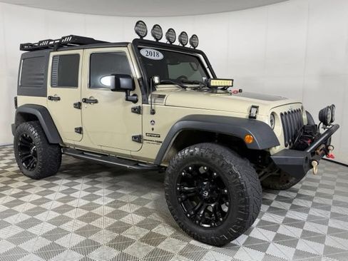 Used 2018 Jeep Wrangler Unlimited Sport S AWD/4WD image 10