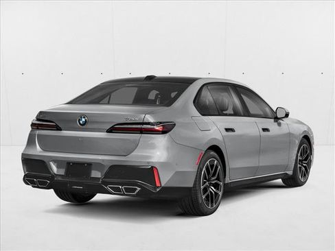 New 2026 BMW 760i xDrive AWD/4WD image 2