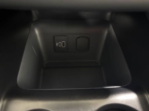 New 2026 Ford Explorer Active w/ Active Comfort Package AWD/4WD image 28