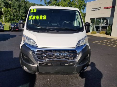 Used 2025 RAM ProMaster 2500 w/ U-Haul Equipment Group FWD image 2