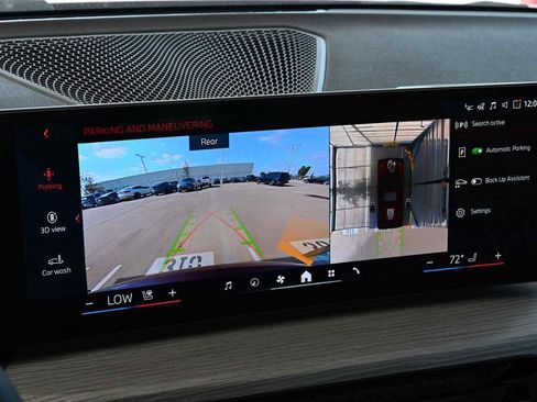 New 2026 BMW 330i Sedan w/ M Sport Package image 20