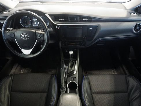 Used 2017 Toyota Corolla SE image 21