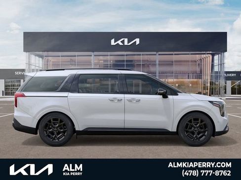 New 2026 Kia Carnival SX w/ SX Dark Edition Package image 7