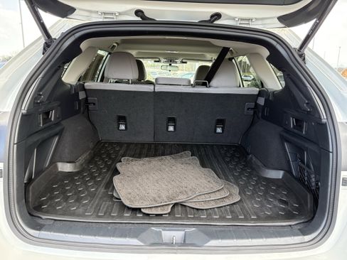 Certified 2025 Subaru Outback Premium AWD/4WD image 12