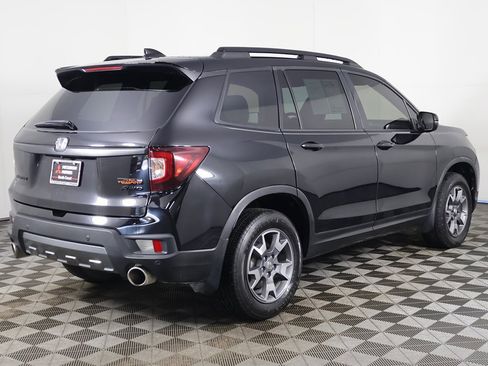 Used 2022 Honda Passport TrailSport image 11