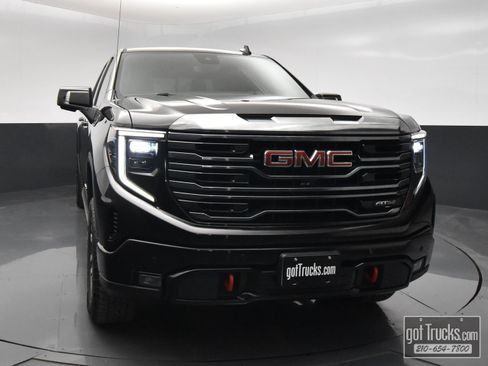Used 2023 GMC Sierra 1500 AT4 w/ Technology Package AWD/4WD image 51