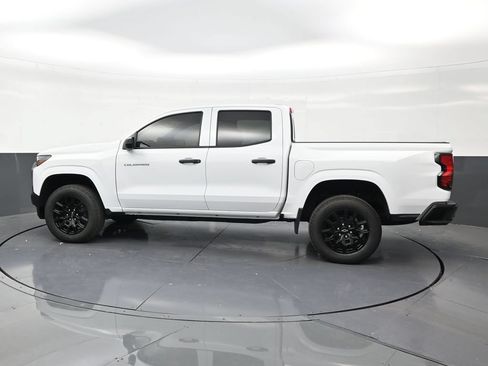 Used 2026 Chevrolet Colorado W/T w/ WT Custom Package RWD image 2