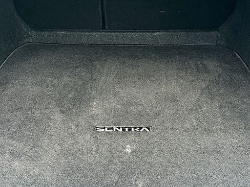 Used 2025 Nissan Sentra SV FWD image 22
