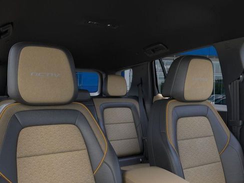 New 2026 Chevrolet Equinox ACTIV w/ Convenience Package III AWD/4WD image 24