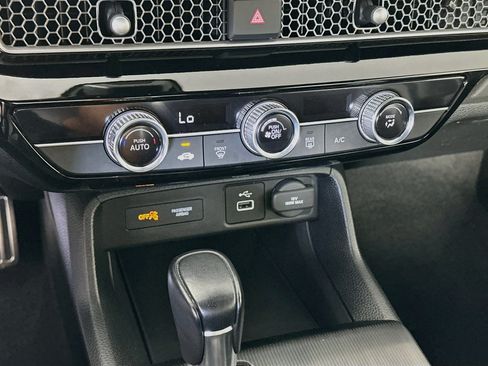 Used 2023 Honda Civic Sport image 22