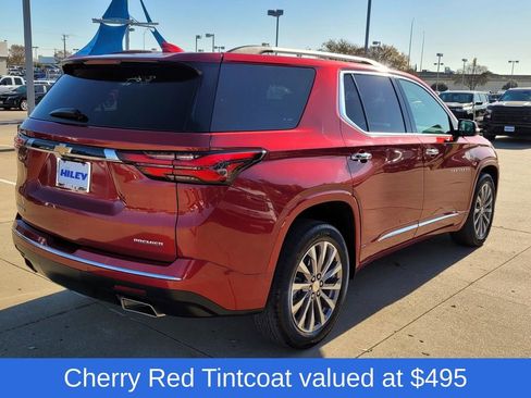 Used 2022 Chevrolet Traverse Premier image 4